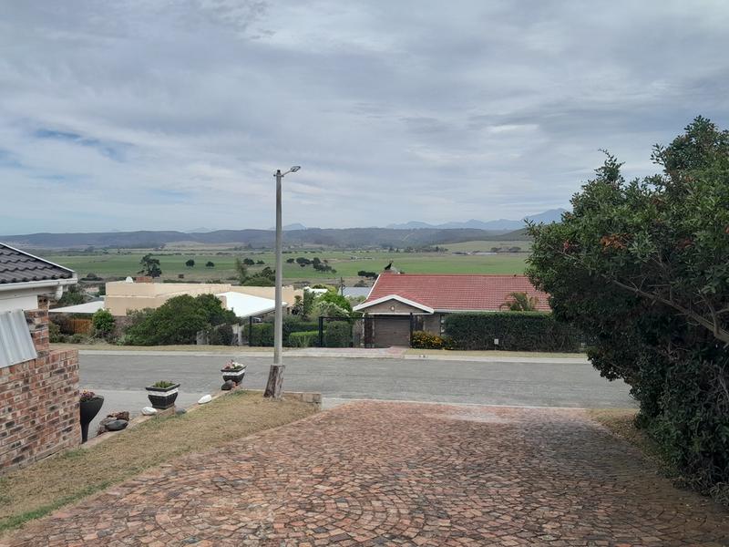 3 Bedroom Property for Sale in Fraaiuitsig Western Cape